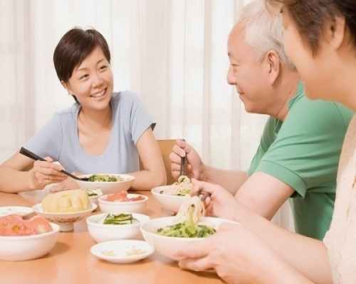 Bữa ăn dinh dưỡng cho người cao tuổi