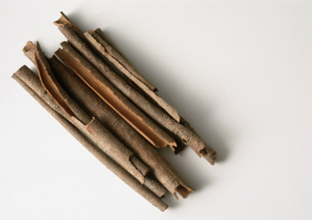 quế trị bệnh hôi chân