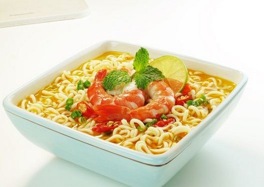 cẩn trọng khi ăn mì gói