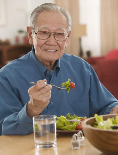 dinh dưỡng cho tuổi già